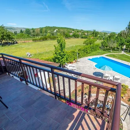 Frida Luxury Beachfront * Blagaj