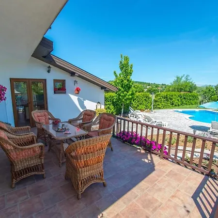 Villa Frida Luxury Beachfront