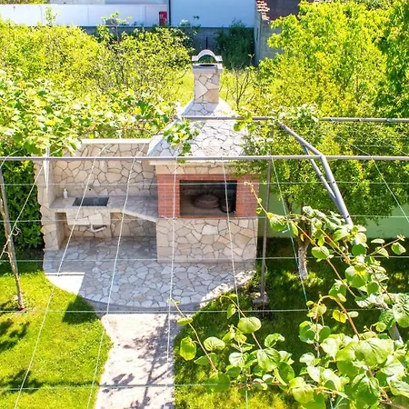 Villa Frida Luxury Beachfront *